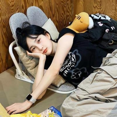 钱信伊:地下酒吧